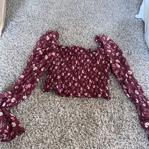 Cute crop top new condition